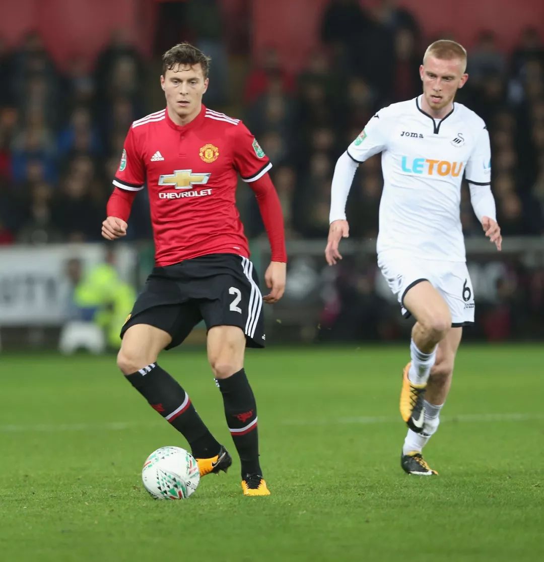 比分几乎相 比分几乎相