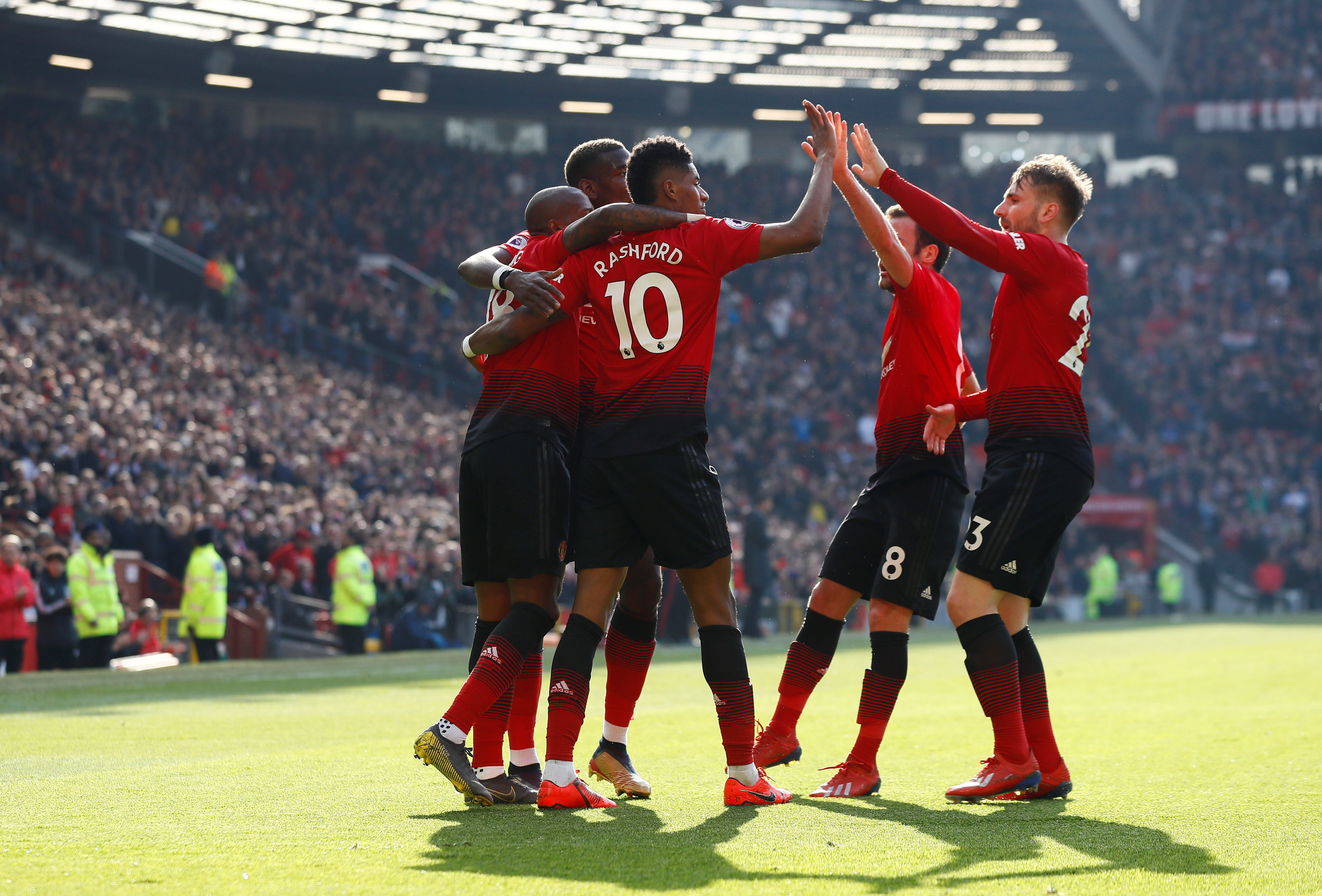 恩茅斯后防 恩茅斯后防