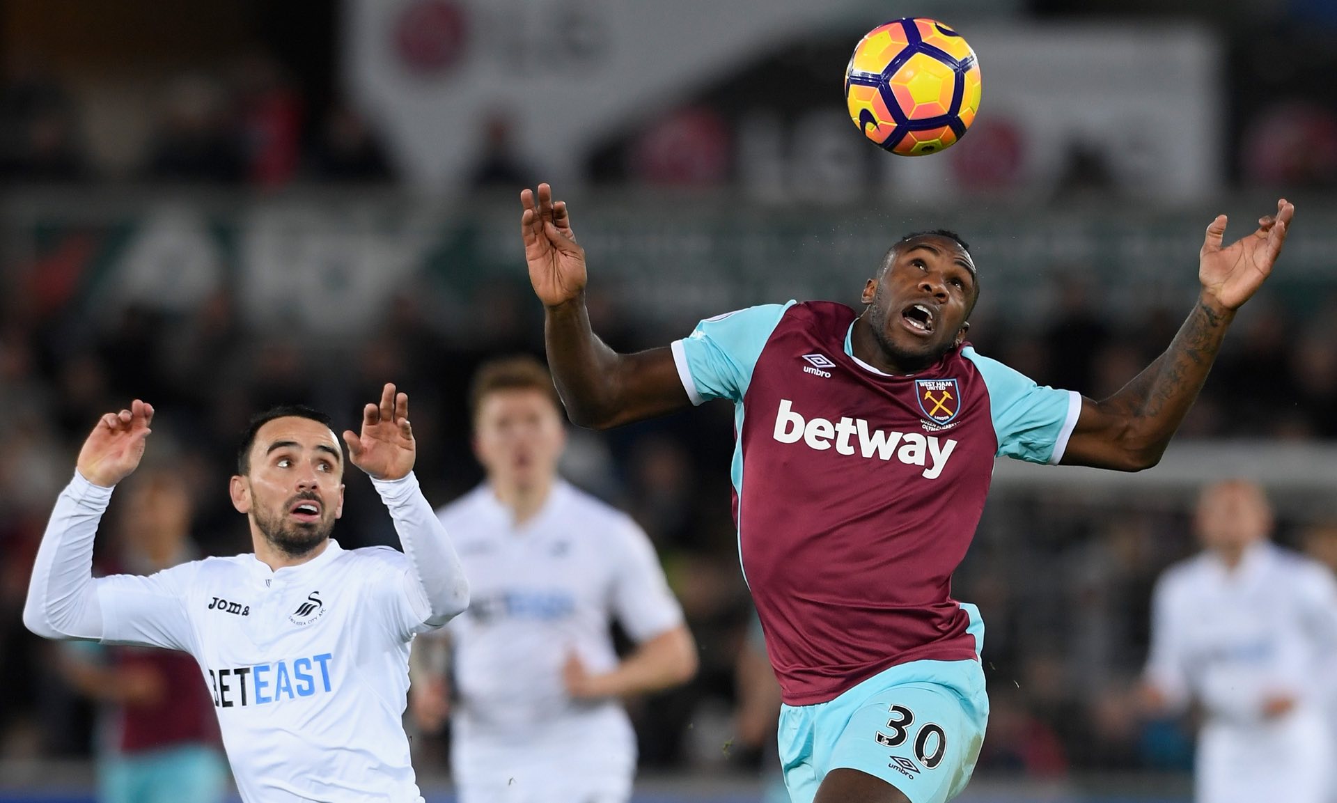 伯恩茅斯的 伯恩茅斯的