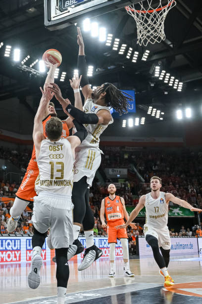 巧妙防守策 巧妙防守策